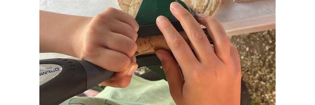 Manual workshop: Opinel engraving