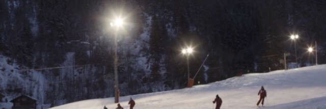 Evening skiing session