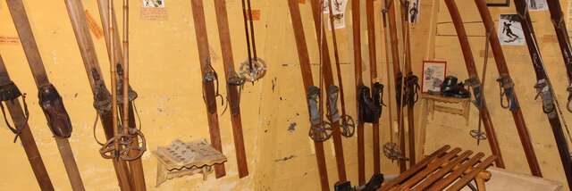 Visit to the old ski museum