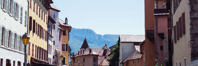 1 heure à Annecy