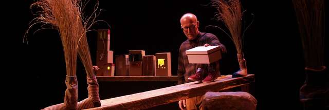 Théâtre d'objets : Mes nouvelles chaussures