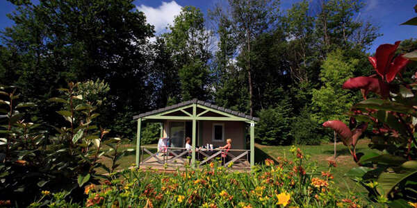 Terres de France - Résidence de Tourisme Les Hameaux de Miel