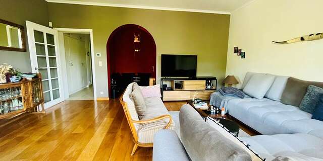La chambre meublée du sud de Bruxelles