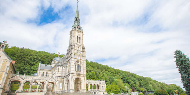 Basilique Sainte-Jeanne d'Arc