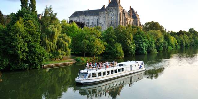 Croisière déjeuner sur la Sarthe