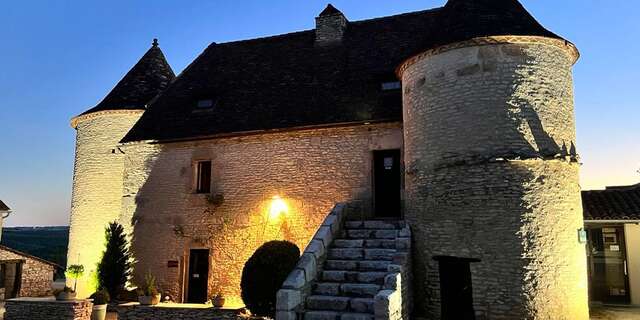Hôtel*** Les Vieilles Tours Rocamadour