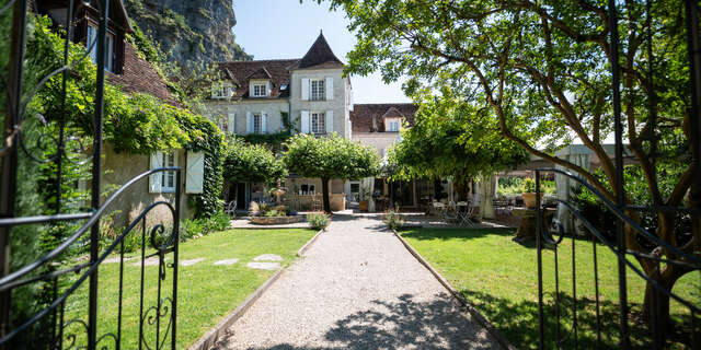 Hôtel Restaurant Domaine Les Falaises