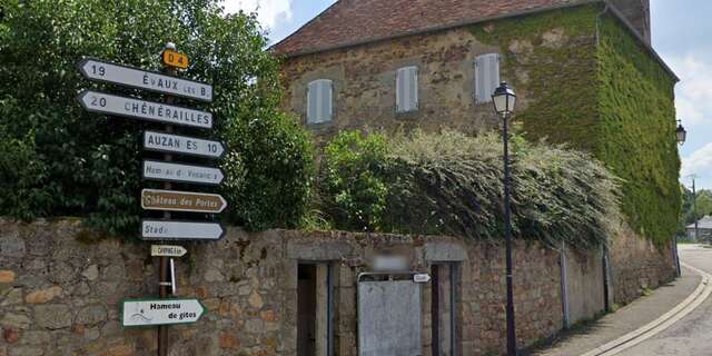 Mainsat : Toilettes publiques et point d'eau potable