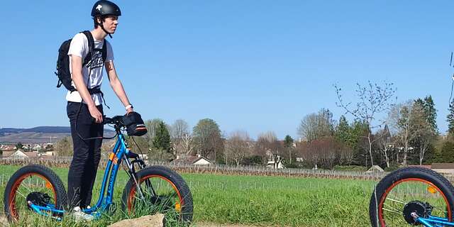 ACTIVE TOURS - Balade en E-Trott dans le vignoble : 2 heures