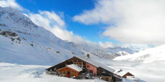 Refuge de la Blanche