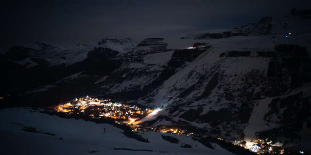 Sci notturno sulla Vallée Blanche