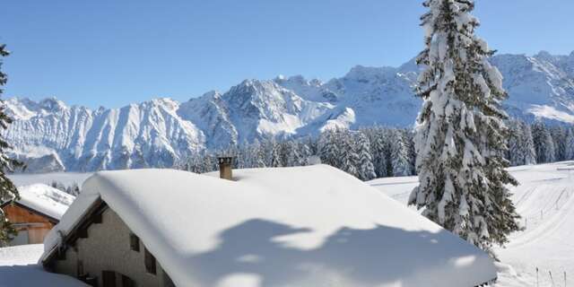 Refuge du Crêt du Poulet