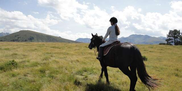 Randonnée à cheval « La Grande Chevauchée » avec Angaka Village Nordique