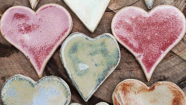 Sarah Mesnay, Atelier de modelage, poterie et céramique