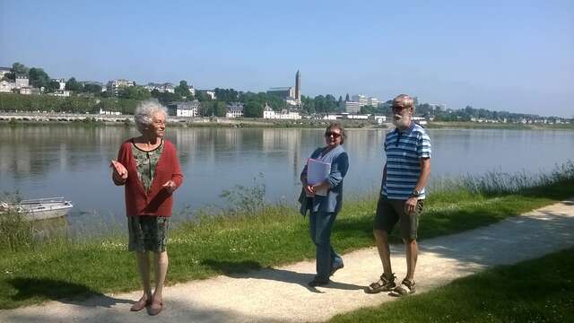 Blois-Chambord Greeters