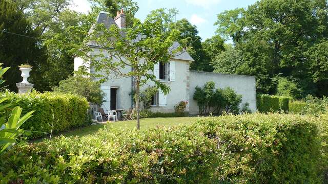 Cottage du Parc et Château de Beauregard