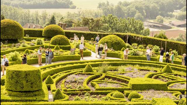 Promenade commentée dans les jardins à la française