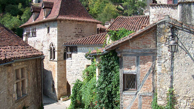 GR46 de Beauregard à Sarrazac par St Cirq Lapopie et Rocamadour