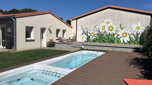 Meublé Lhuillier - "Les Marguerites"