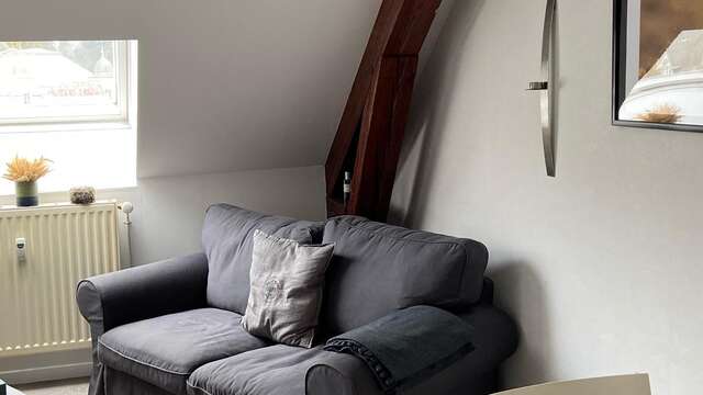 Meublé ghys - "cosy appart contrex"