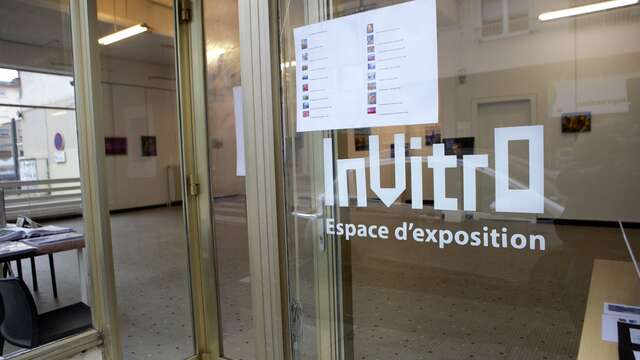 SALLE IN VITRO