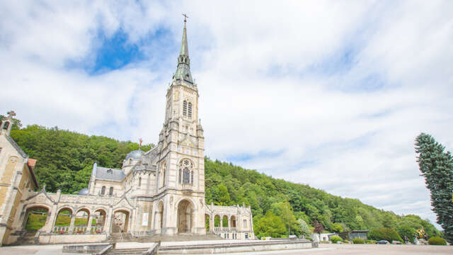 BASILIQUE SAINTE-JEANNE D'ARC