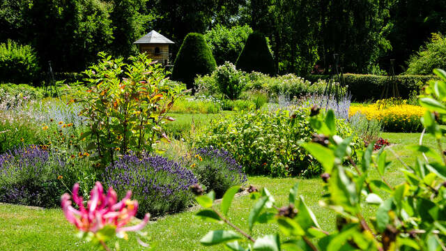 Du Val Saint-Pierre à la Paix Notre-Dame