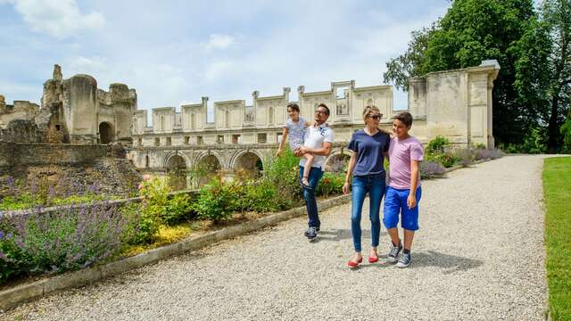 Vestiges du château de Fère-en-Tardenois