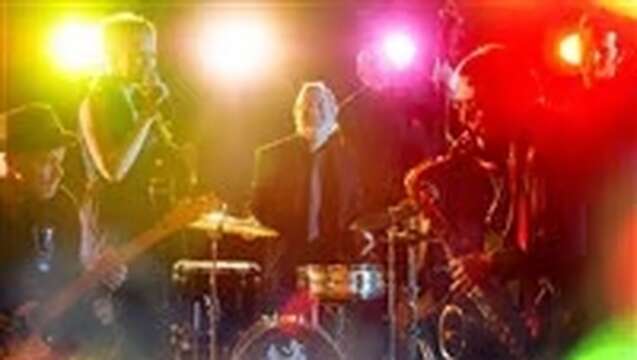 Bal "Le grand Pop" à Neuilly-Saint-Front"