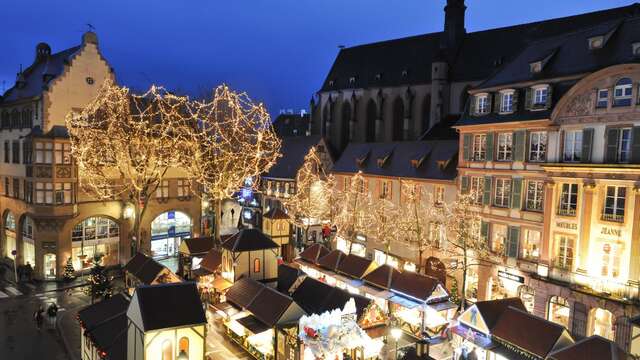 Weihnachtsmarkt - Place Jeanne d'Arc