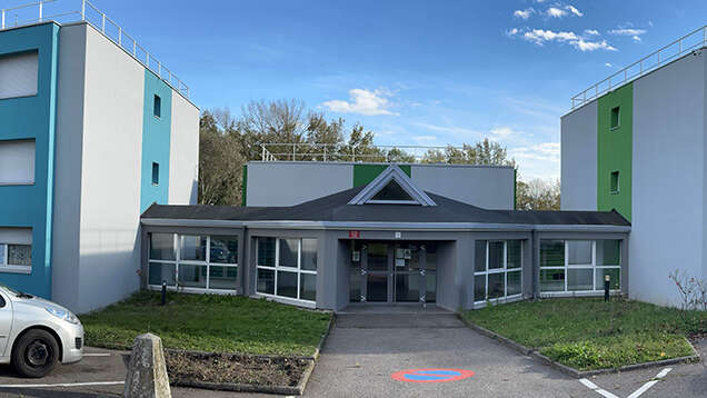 Clous (Centre Local des Œuvres Universitaires et Scolaires)
