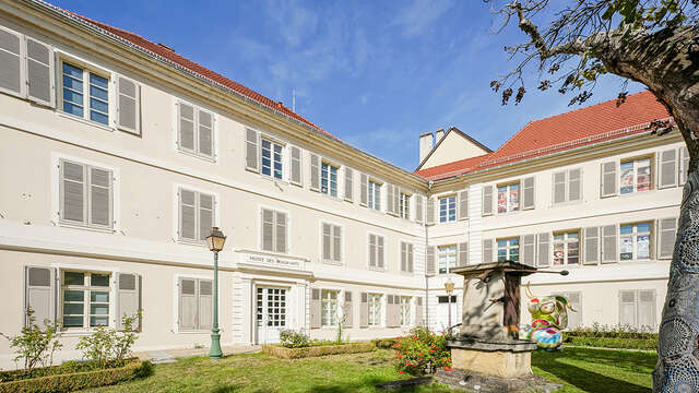 Führung durch die Ausstellung 25 Jahre Erwerbungen