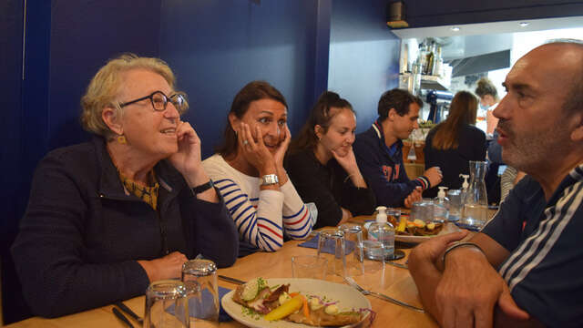 Food Mood Tour