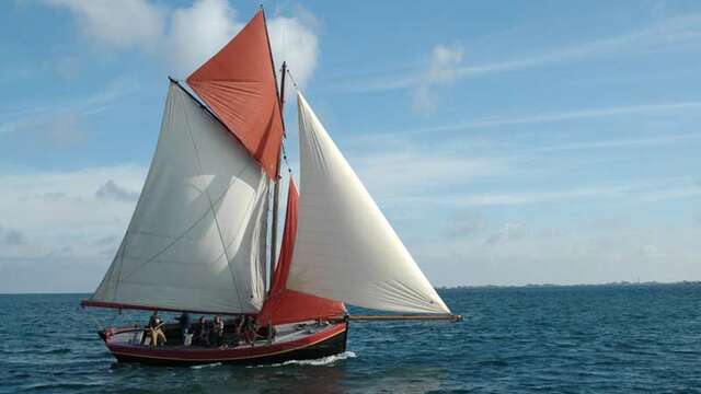 Voiles & Traditions