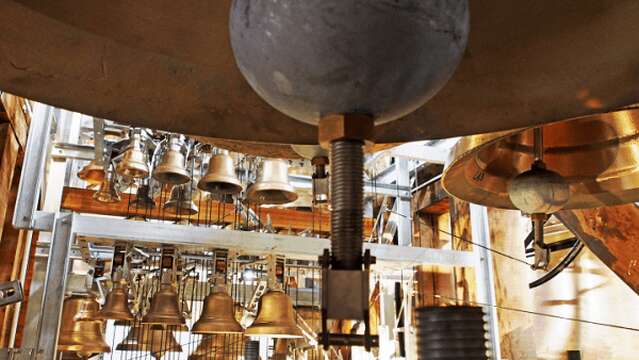 Ca carillonne à la Cathédrale