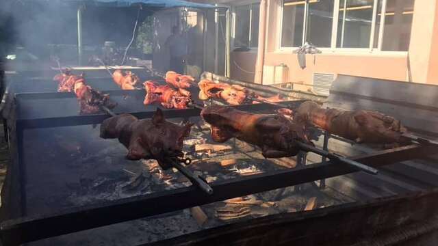 Soirée landaise cochon de lait et confit de canard