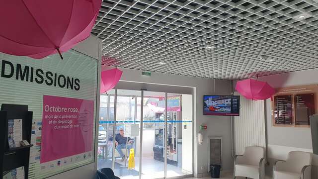 Octobre Rose 2025 : Stand de sensibilisation et d'auto-palpation au Centre hospitalier Jacques-Boutard