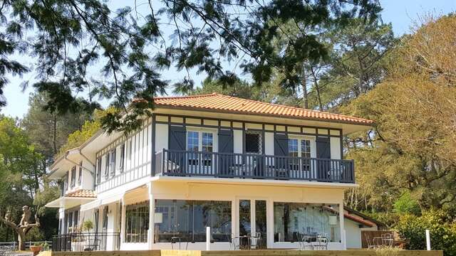 Hôtel Villa de l'Etang Blanc