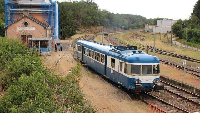 Découverte de la Vallée de la Creuse en Autorail