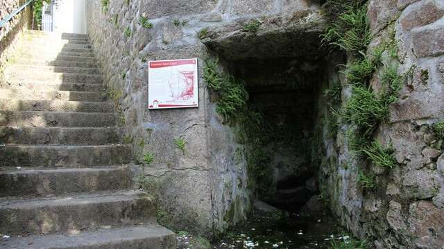 Fontaine Saint-Léger