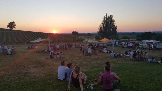 Apéro Sunset by Château Poulvère