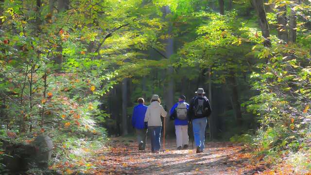 Randonnée pédestre "Sur les pas des Moines et des Seigneurs"