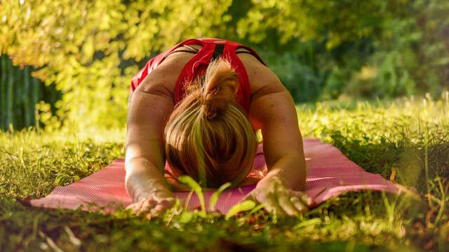 Yoga au jardin