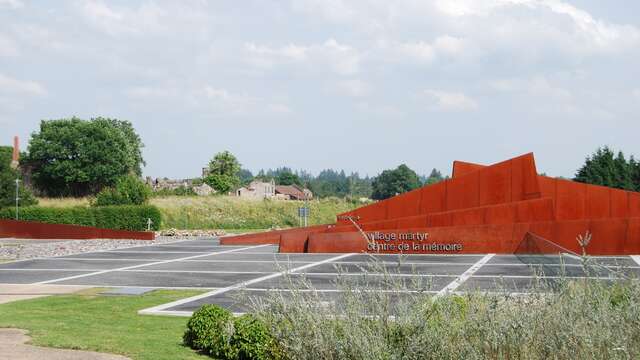 Visite guidée du village martyr