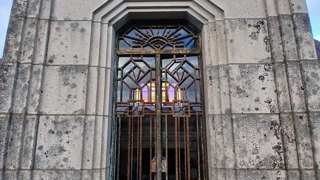 Cimetière de Louyat : Sur les traces de l'Art déco