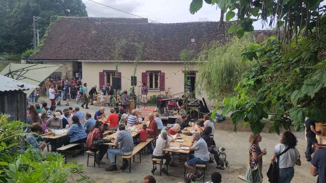 La Ferme collective de la Tournerie fête ses 10 ans : Repas paysan