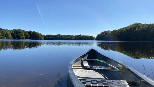 LACUSTRA :  Canoës, kayak et padleboard rentals