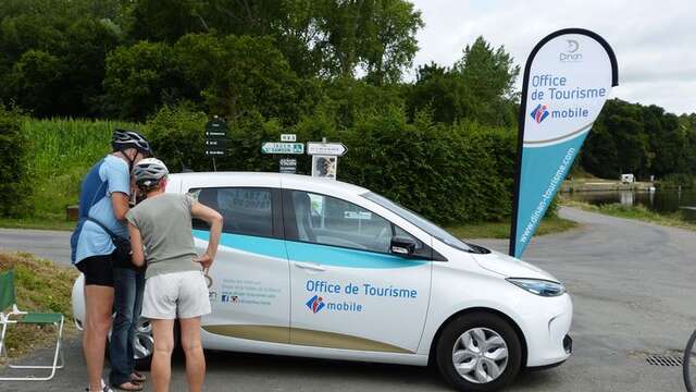 OT Mobile - Marché de potiers (permanence aux Tours de Crocq)