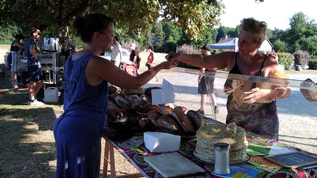 Marché fermier semi-nocturne à Gorre