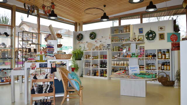 Boutique "Aux P'tites Emplettes" de l'Office de Tourisme - Châlus